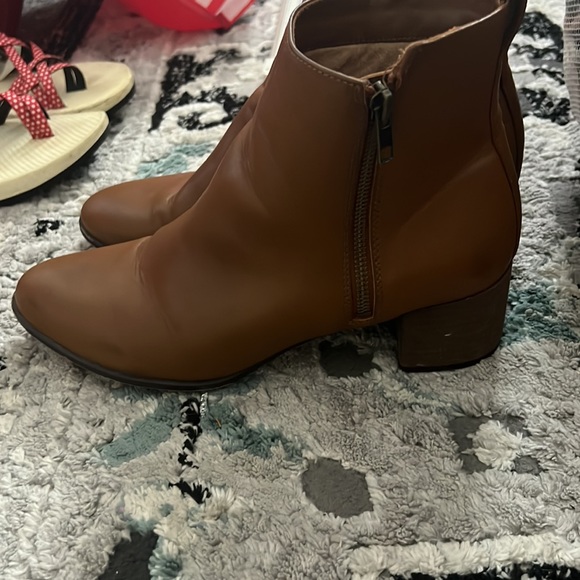 Booties - Picture 4 of 4